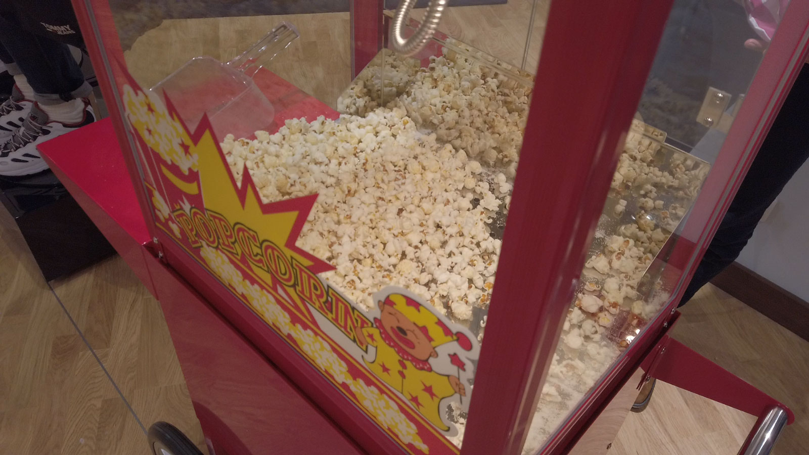 Stand - Pop Corn